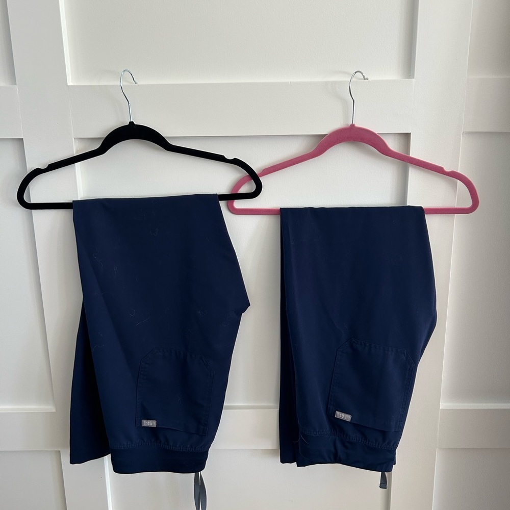 Livingston basic navy scrub pants set of two